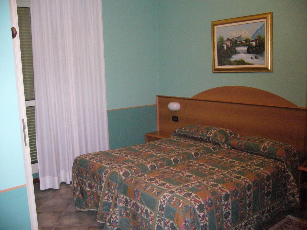Hotel Azalea Baveno Zewnętrze zdjęcie